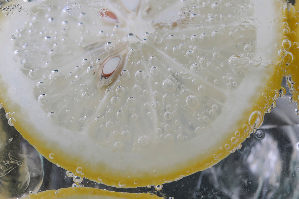 Erfrischende Hacks – Wie Du mehr Wasser trinken kannst